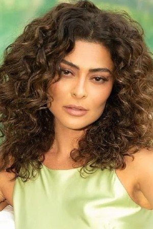 Juliana Paes photo