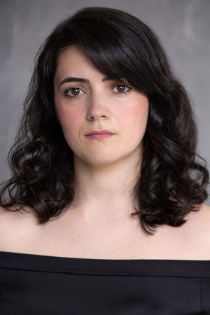 Photo of Sarah Coyne from the Latest Netflix gallery
