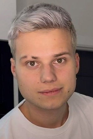 Photo of Aleksey Avdeev from the Latest Netflix gallery