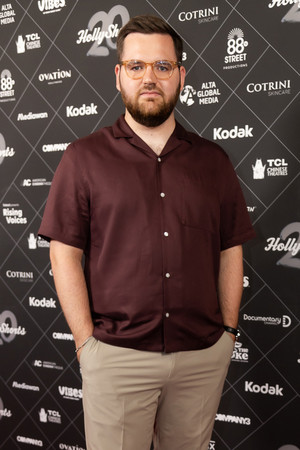 Photo of Luke Shelley from the Latest Netflix gallery