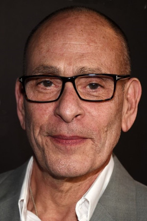 Nestor Serrano photo