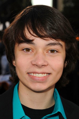 Photo of Noah Ringer from the Latest Netflix gallery