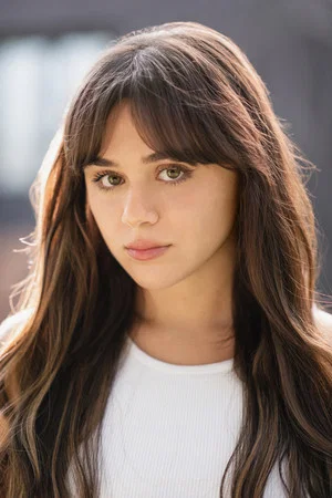 Photo of Isabella Pappas from the Latest Netflix gallery