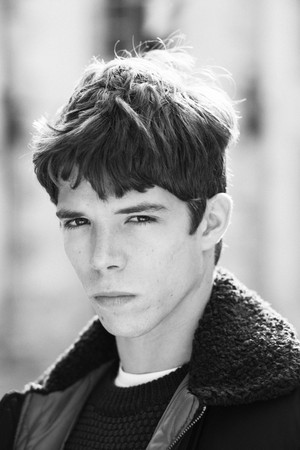 Photo of Phénix Brossard from the Latest Netflix gallery