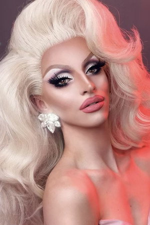 Photo of Miz Cracker from the Latest Netflix gallery