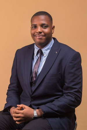 Photo of Tolu Joseph from the Latest Netflix gallery