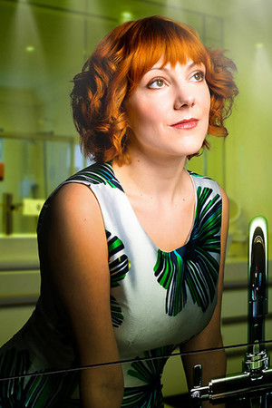 Sophie Willan photo