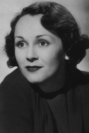 Photo of Benita Hume from the Latest Netflix gallery