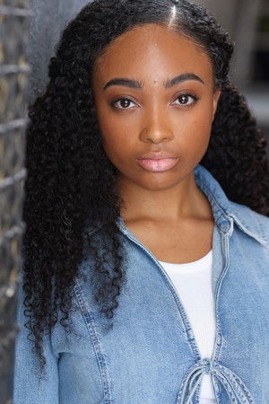 Sanai Victoria photo