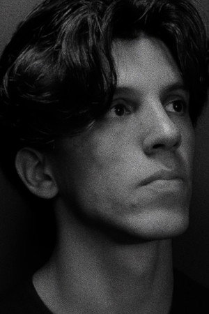 Photo of Luís Hindman from the Latest Netflix gallery