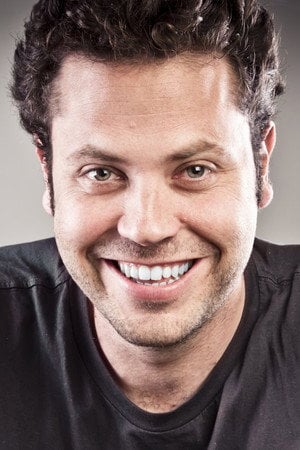 Photo of Eli Bijaoui from the Latest Netflix gallery