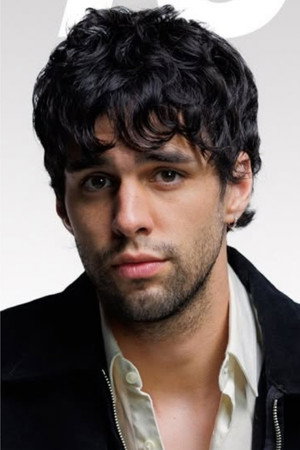 Photo of Stephen Sanchez from the Latest Netflix gallery