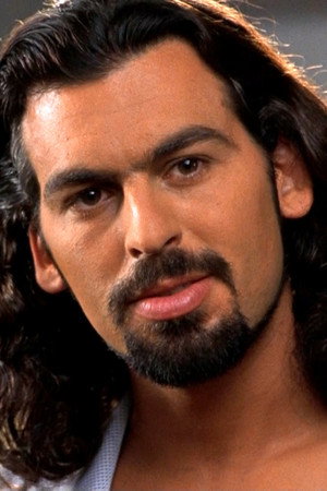 Oded Fehr photo
