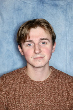Photo of Garrett Sessoms from the Latest Netflix gallery