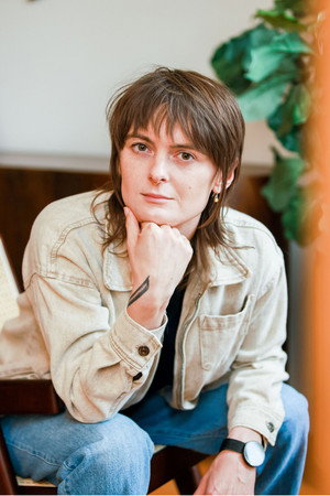 Photo of Whitney Chitwood from the Latest Netflix gallery