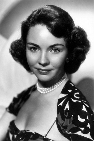 Jennifer Jones photo