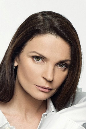 Photo of Irini Jambonas from the Latest Netflix gallery