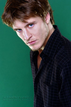 Photo of Mateo Chiarino from the Latest Netflix gallery