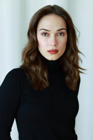 Photo of Lana Vanzine from the Latest Netflix gallery