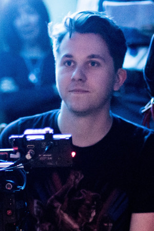 Photo of Charlie Steeds from the Latest Netflix gallery