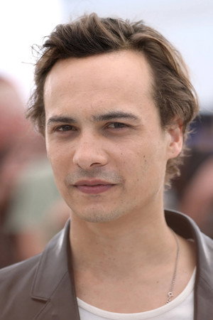Frank Dillane photo