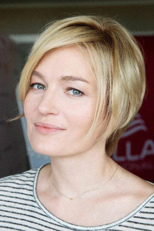 Viktoriya Tolstoganova photo