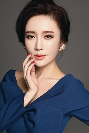 Photo of Tong Zhang from the Latest Netflix gallery