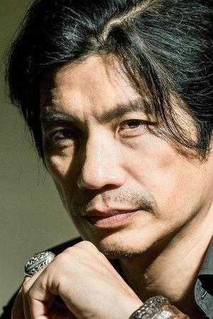 Dustin Nguyễn photo