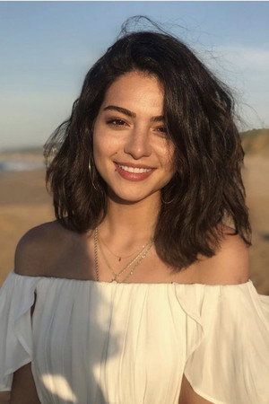 Melisa Aslı Pamuk photo