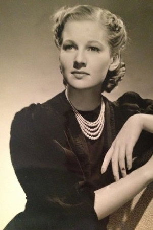 Photo of Ann Morriss from the Latest Netflix gallery