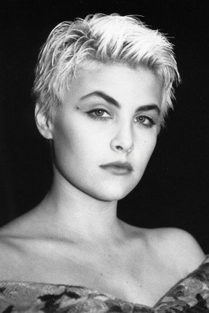Sherilyn Fenn photo