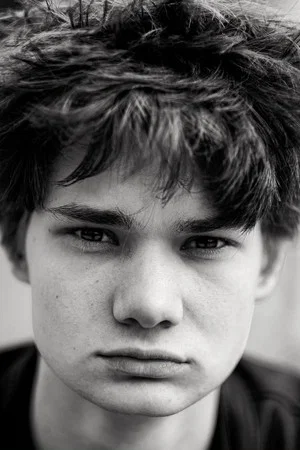 Photo of Roman Villedieu from the Latest Netflix gallery