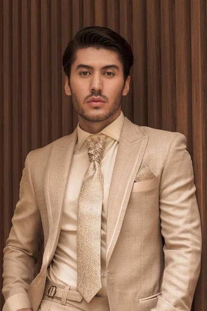 Photo of Valentino Peter from the Latest Netflix gallery