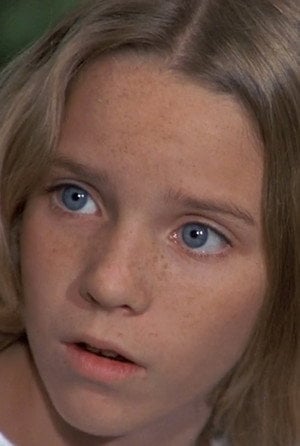 Photo of Elizabeth Cheshire from the Latest Netflix gallery
