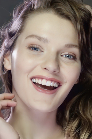 Gözde Türker photo