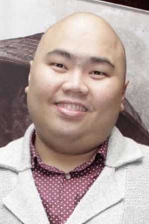 Photo of Ali Mensan from the Latest Netflix gallery