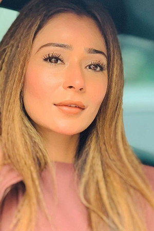 Photo of Sara Khan from the Latest Netflix gallery