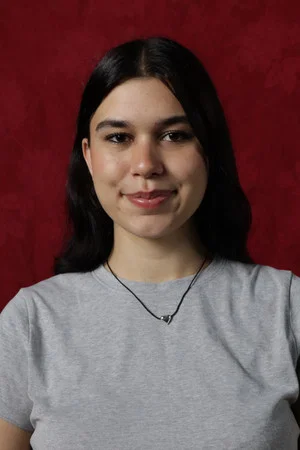 Photo of Emily Isabella Blake from the Latest Netflix gallery