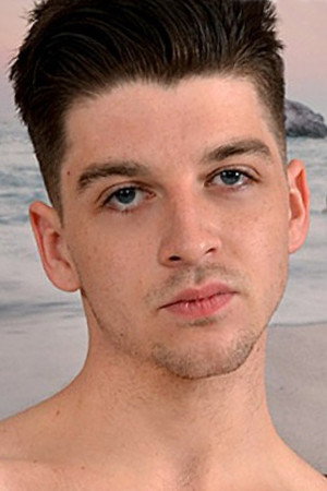 Photo of Edwin Sykes from the Latest Netflix gallery