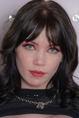 Photo of Leda Elizabeth from the Latest Netflix gallery