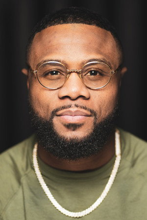 Photo of Jean Pascal from the Latest Netflix gallery