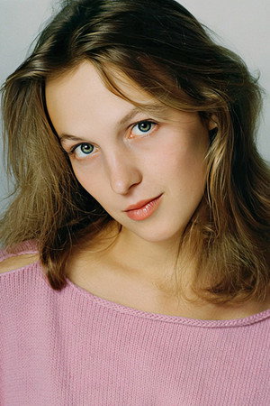 Photo of Ann-Gisel Glass from the Latest Netflix gallery