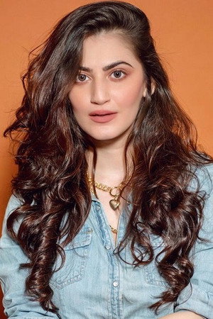 Photo of Shivaleeka Oberoi from the Latest Netflix gallery