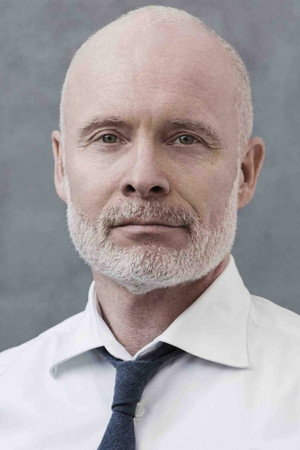 Photo of Mart Visser from the Latest Netflix gallery