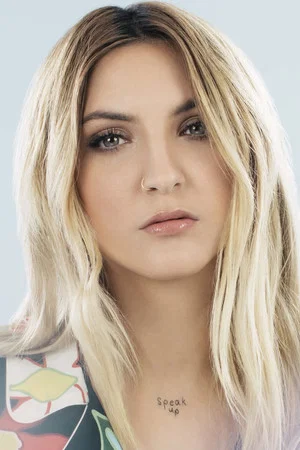 Photo of Julia Michaels from the Latest Netflix gallery
