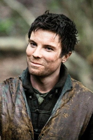 Joe Dempsie photo
