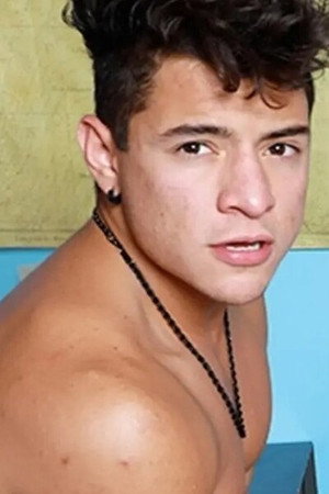 Photo of Mateo Rose from the Latest Netflix gallery