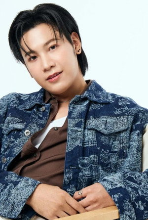 Prachaya Ruangroj photo