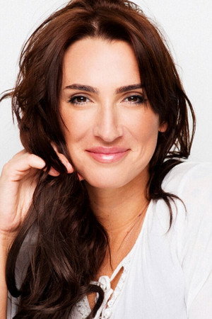 Photo of Lara Martorell from the Latest Netflix gallery