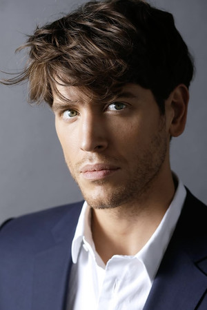Photo of Chris Baker from the Latest Netflix gallery